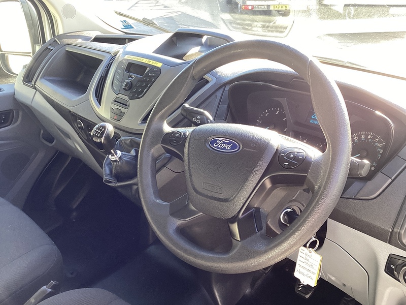 Ford TDCi 350 LWB Luton With Tail Lift L=12ft 4