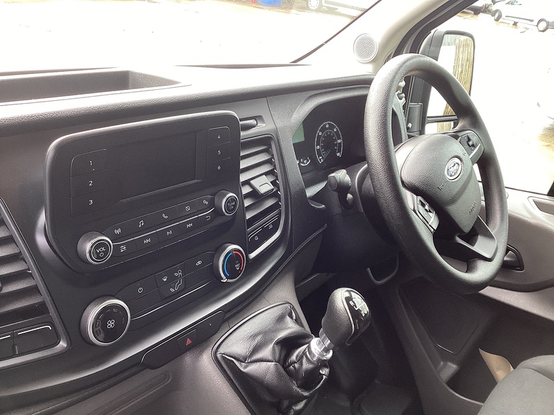 Ford 350 EcoBlue Leader LWB Luton Tail Lift Euro 6 L=13ft 4