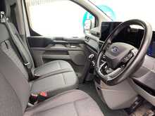 Ford Transit Custom 300 EcoBlue Limited SWB L/R A/C Euro 6 