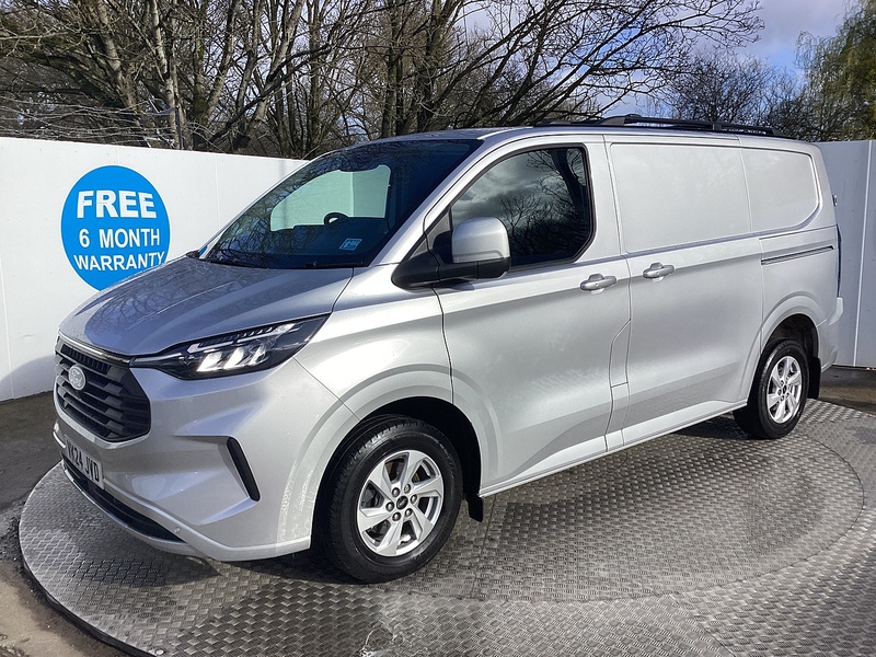 Ford 300 EcoBlue Limited SWB L/R A/C Euro 6