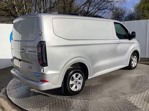 Ford Transit Custom, 300 EcoBlue Limited SWB L/R A/C Euro 6