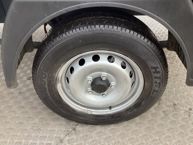 Nissan dCi 35 Tekna Tipper A/C Euro 6 L=10ft 6