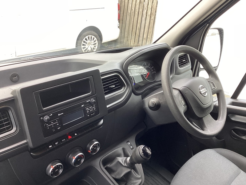 Nissan dCi 35 Tekna Tipper A/C Euro 6 L=10ft 6