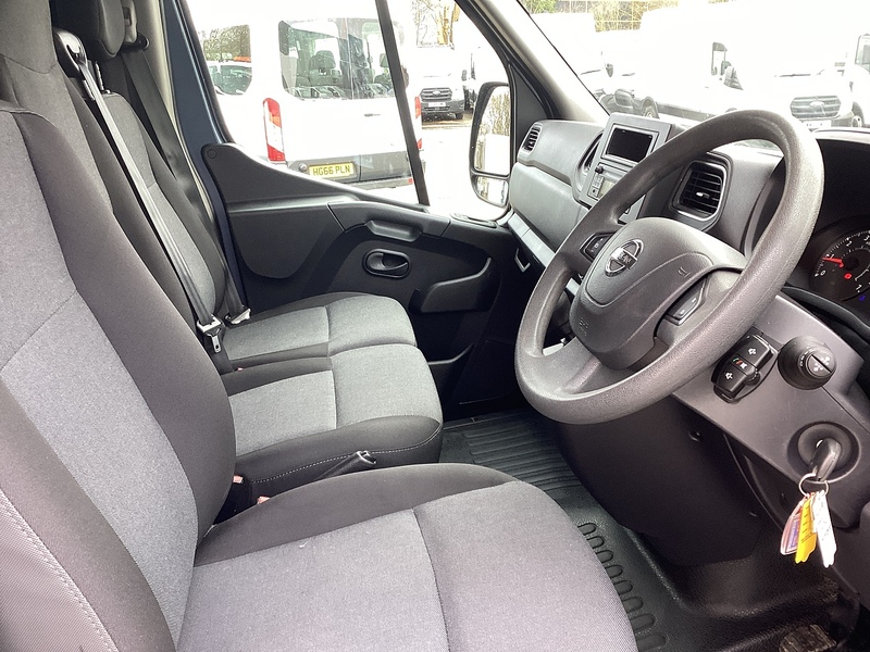 Nissan dCi 35 Tekna Tipper A/C Euro 6 L=10ft 6