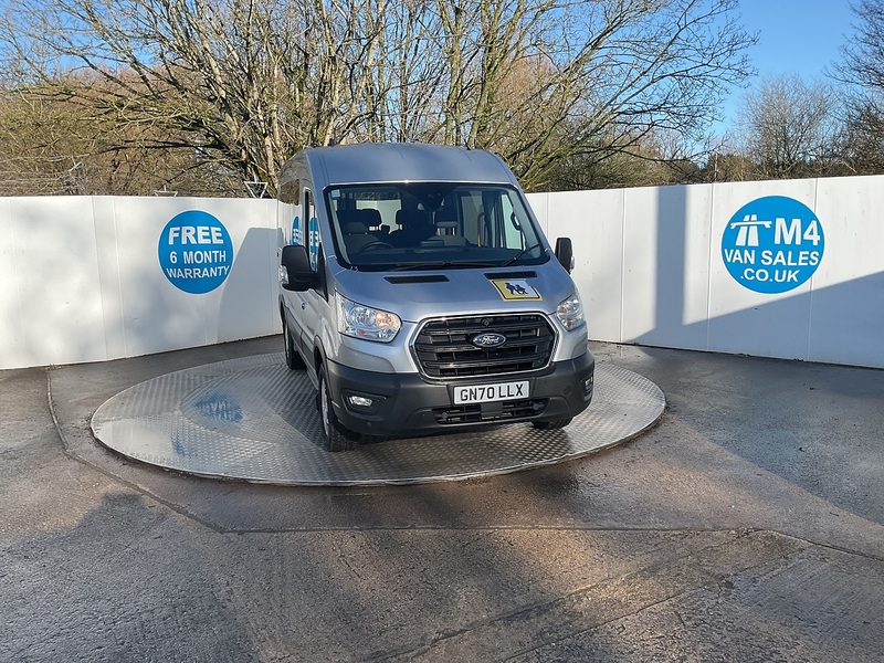 Ford 350 EcoBlue Trend 11 Seater