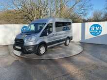 Ford Transit 350 EcoBlue Trend 11 Seater 