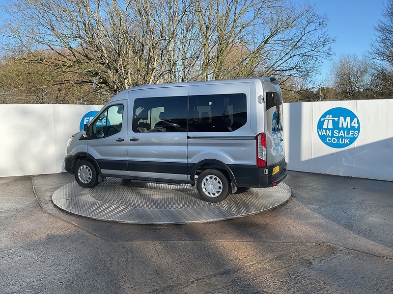 Ford 350 EcoBlue Trend 11 Seater