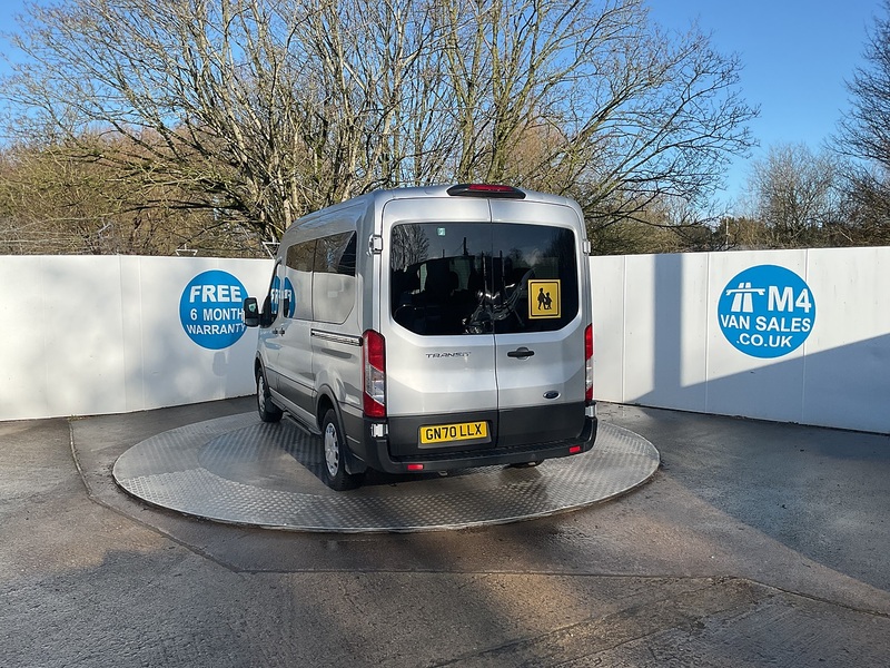 Ford 350 EcoBlue Trend 11 Seater