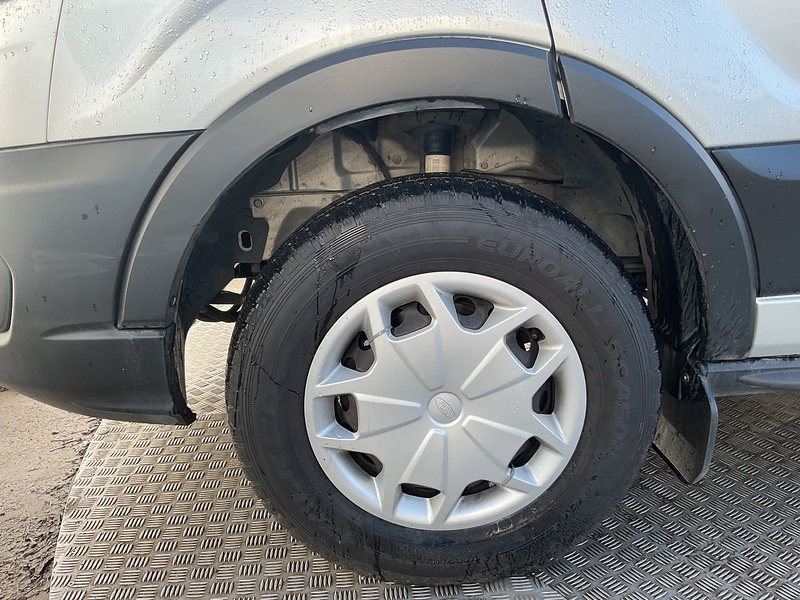 Ford 350 EcoBlue Trend 11 Seater