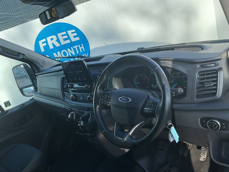 Ford 350 EcoBlue Trend 11 Seater