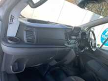 Ford Transit 350 EcoBlue Trend 11 Seater 