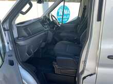 Ford Transit 350 EcoBlue Trend 11 Seater 
