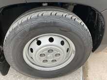 Peugeot Boxer BlueHDi 440 Lite 17 Seat Euro 6 