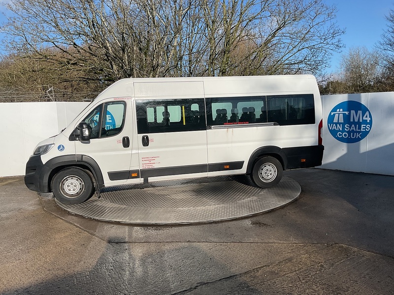 Citroen 17 Seater Lite Euro 6 