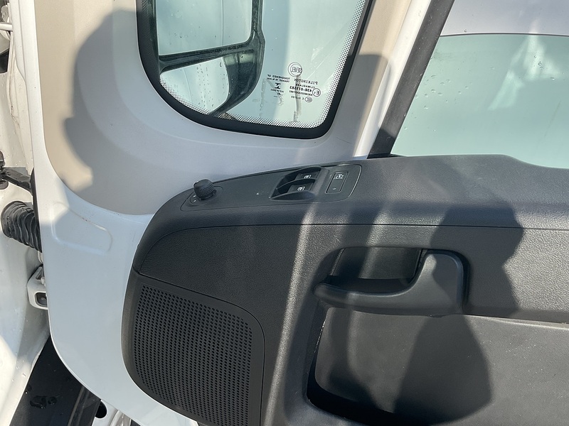 Citroen 17 Seater Lite Euro 6 