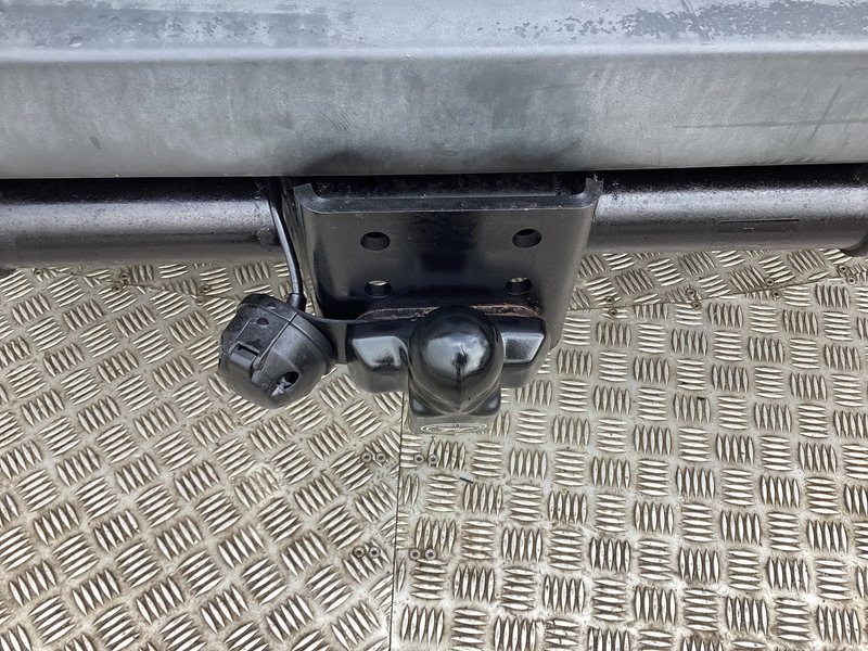 Ford TDCi 280 Limited SWB L/R **NO VAT**