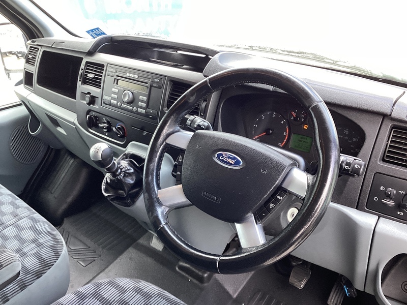 Ford TDCi 280 Limited SWB L/R **NO VAT**