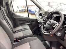 Ford Transit 350 EcoBlue Leader MWB M/R Euro 6 