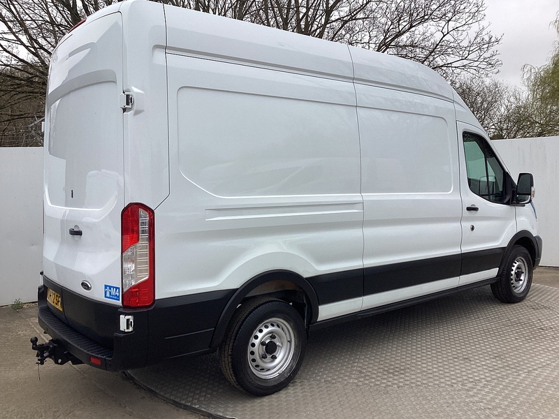 Ford 350 EcoBlue Leader LWB M/R Euro 6