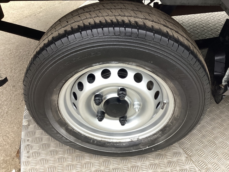 Ford 350 EcoBlue Leader LWB M/R Euro 6