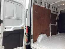 Ford Transit 350 EcoBlue Leader LWB M/R Euro 6 