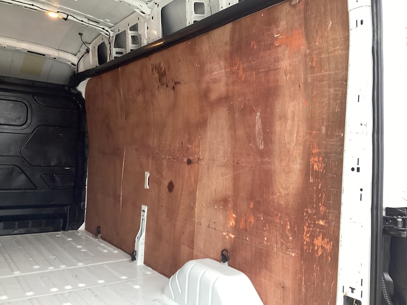 Ford 350 EcoBlue Leader LWB M/R Euro 6