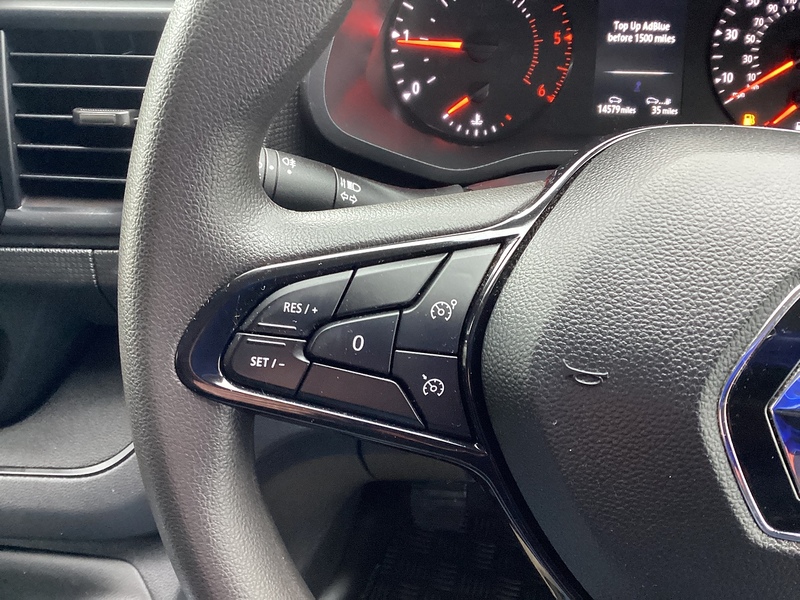 Renault dCi Blue SL30 Advance SWB L/R  A/C Euro 6