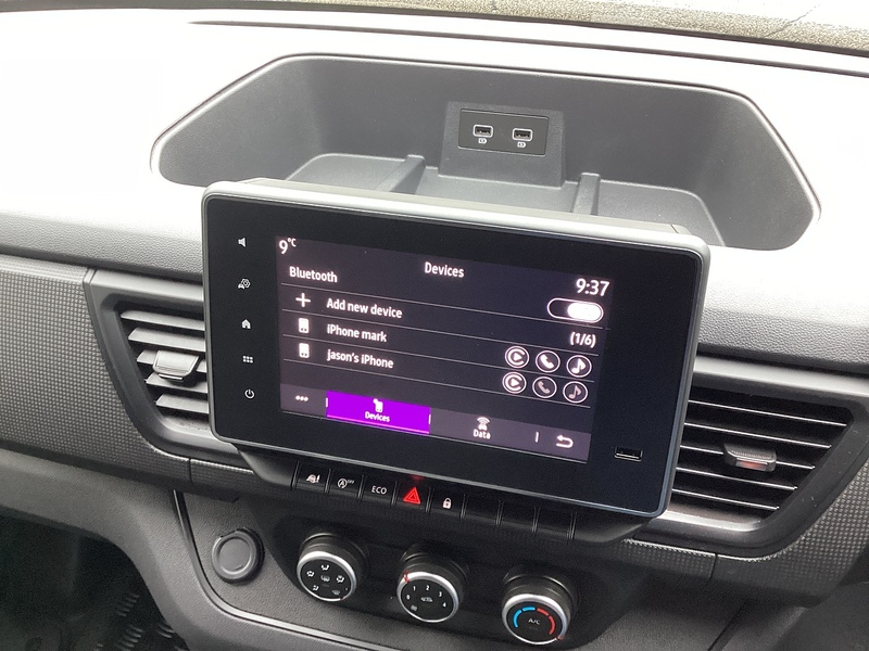 Renault dCi Blue SL30 Advance SWB L/R  A/C Euro 6