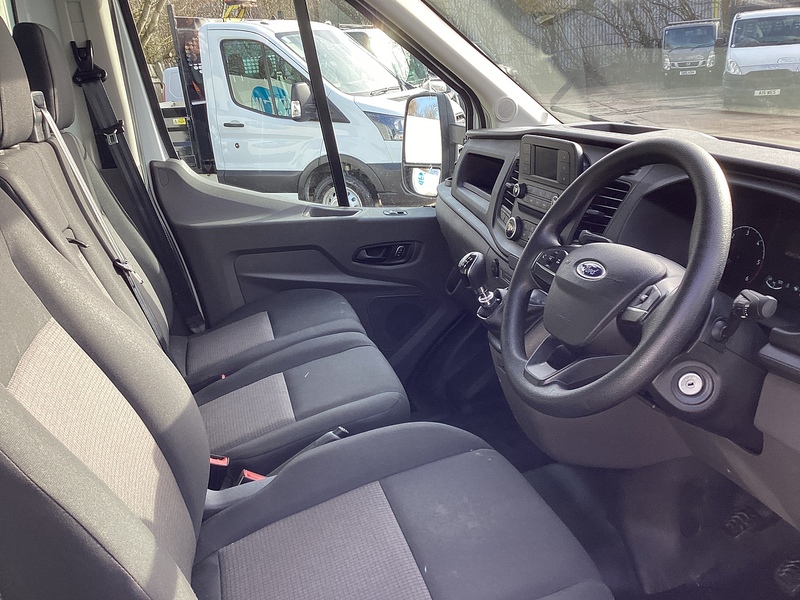 Ford 350 EcoBlue Leader LWB Luton With T/lift Euro 6 L=13FT 4