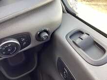 Ford Transit 350 EcoBlue Leader LWB Luton With T/lift Euro 6 L=13FT 4" 