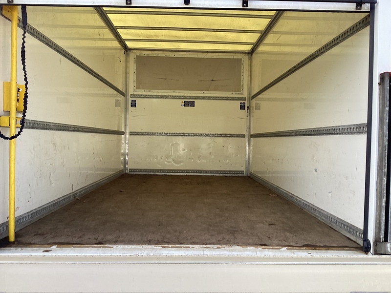 Ford 350 EcoBlue Leader LWB Luton With T/lift Euro 6 L=13FT 4