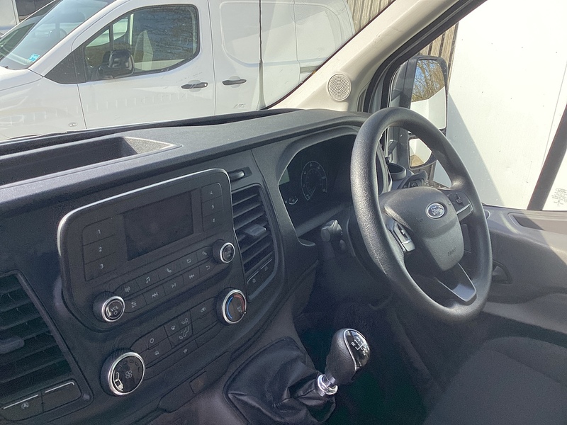 Ford 350 EcoBlue Leader LWB Luton With T/lift Euro 6 L=13FT 4