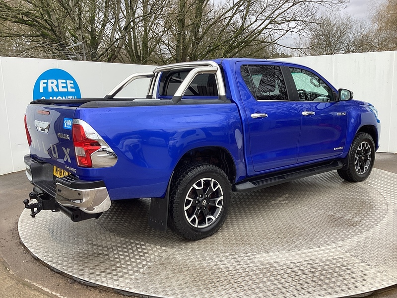 Toyota D-4D Invincible X 4x4 Euro 6 D/C A/C **NO VAT**