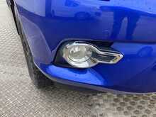 Toyota Hilux D-4D Invincible X 4x4 Euro 6 D/C A/C **NO VAT** 