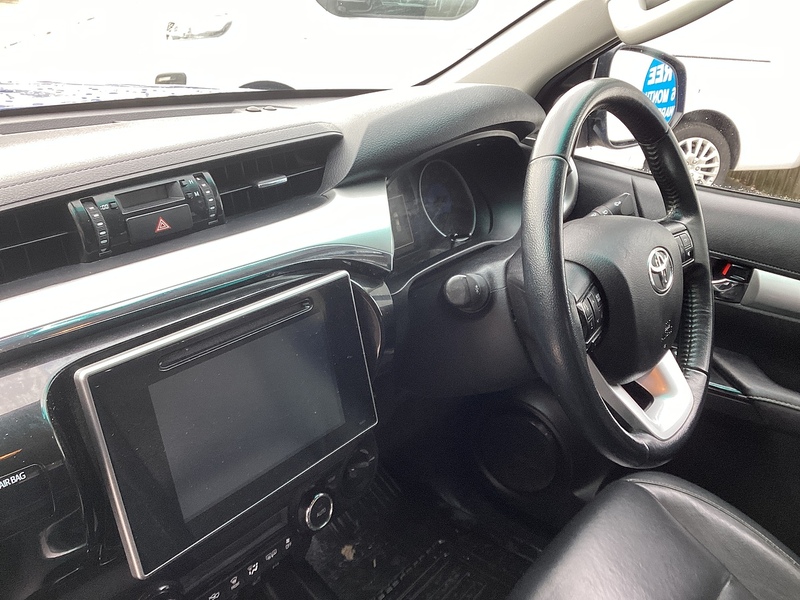 Toyota D-4D Invincible X 4x4 Euro 6 D/C A/C **NO VAT**