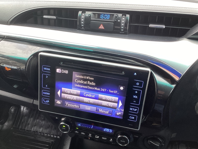 Toyota D-4D Invincible X 4x4 Euro 6 D/C A/C **NO VAT**