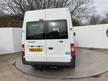 Ford Transit TDCi 350 14 Seat Minibus 