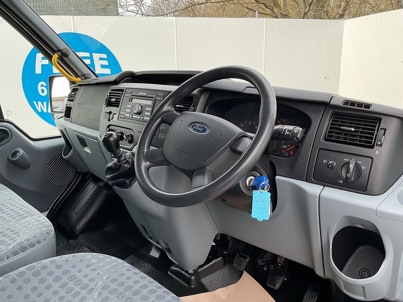 Ford 2.2 TDCi 350 HDT Minibus 4dr Diesel Manual RWD L3 H2 (207 g/km, 133 bhp)
