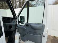 Ford Transit TDCi 350 14 Seat Minibus 