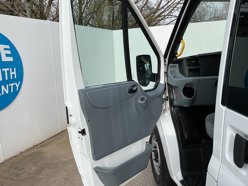 Ford 2.2 TDCi 350 HDT Minibus 4dr Diesel Manual RWD L3 H2 (207 g/km, 133 bhp)