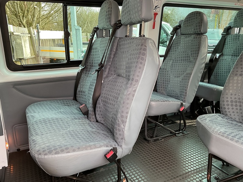 Ford 2.2 TDCi 350 HDT Minibus 4dr Diesel Manual RWD L3 H2 (207 g/km, 133 bhp)