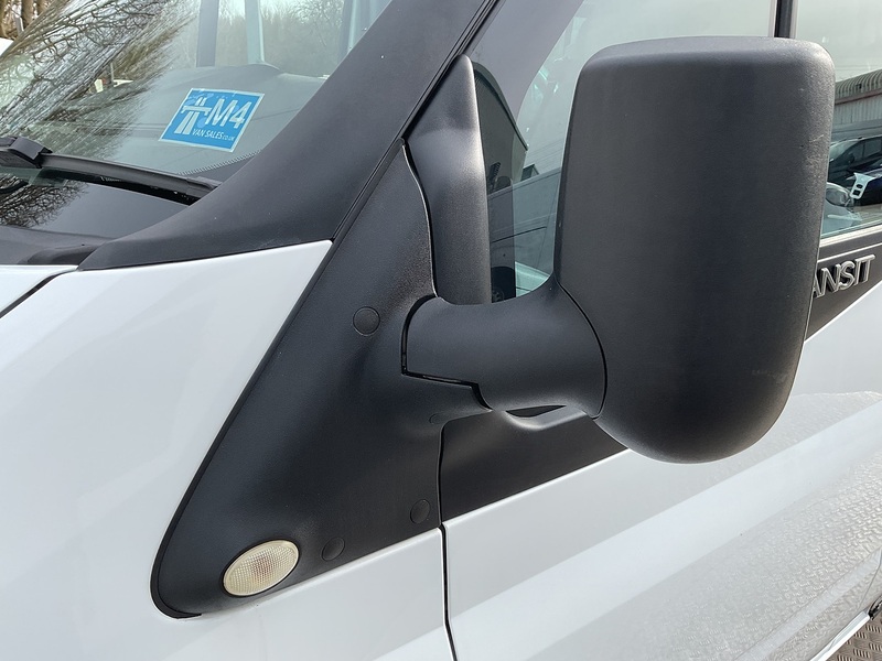 Ford 2.2 TDCi 350 HDT Minibus 4dr Diesel Manual RWD L3 H2 (207 g/km, 133 bhp)