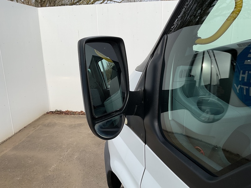 Ford 2.2 TDCi 350 HDT Minibus 4dr Diesel Manual RWD L3 H2 (207 g/km, 133 bhp)