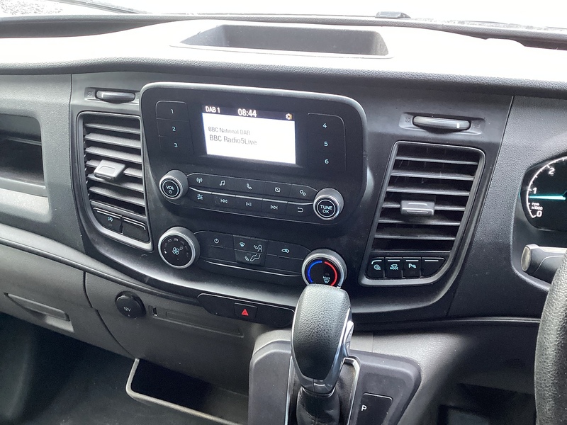 Ford 350 EcoBlue Leader LWB H/R Euro 6