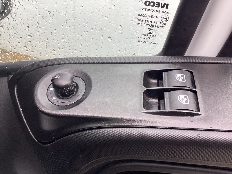 Iveco D HPI 14V 35C 3750 LWB Dropside 13ft Euro 6