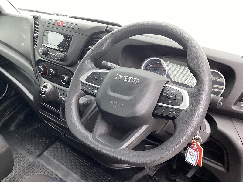 Iveco D HPI 14V 35C 3750 LWB Dropside 13ft Euro 6