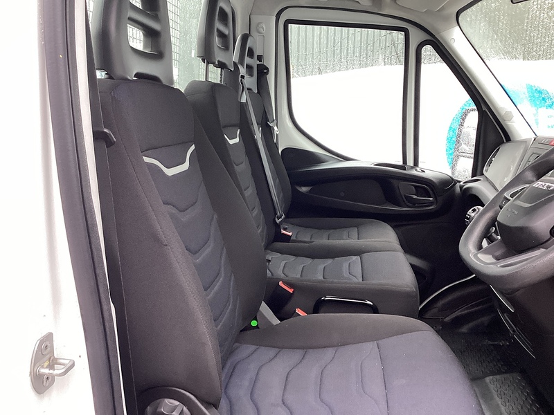 Iveco D HPI 14V 35C 3750 LWB Dropside 13ft Euro 6