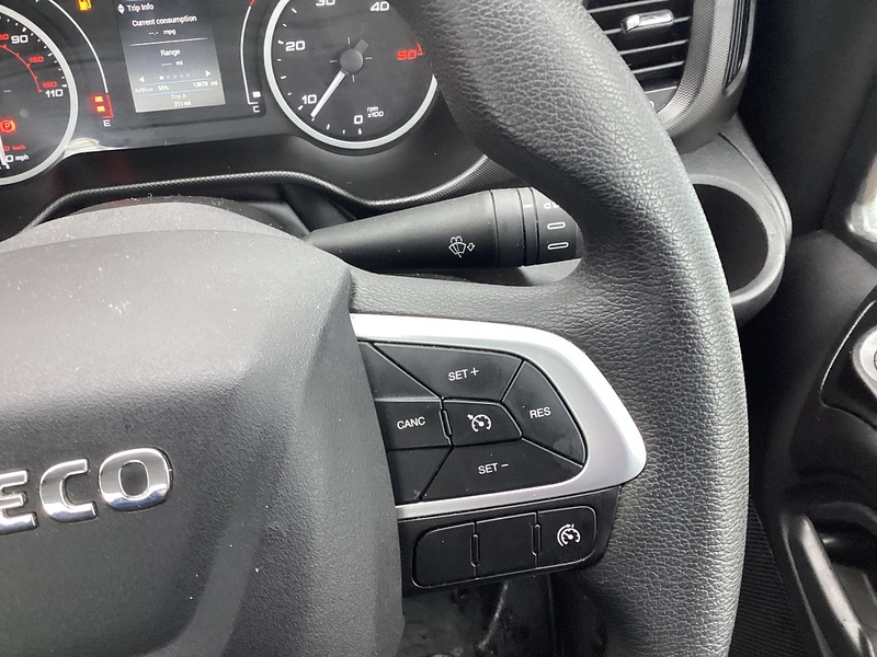 Iveco D HPI 14V 35C 3750 LWB Dropside 13ft Euro 6