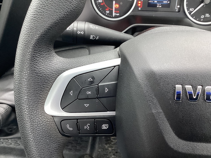 Iveco D HPI 14V 35C 3750 LWB Dropside 13ft Euro 6