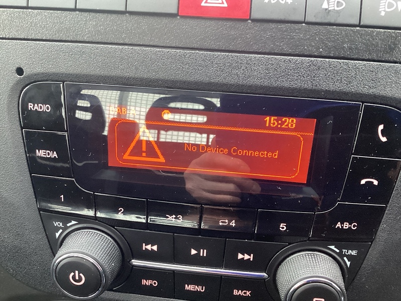 Iveco D HPI 14V 35C 3750 LWB Dropside 13ft Euro 6